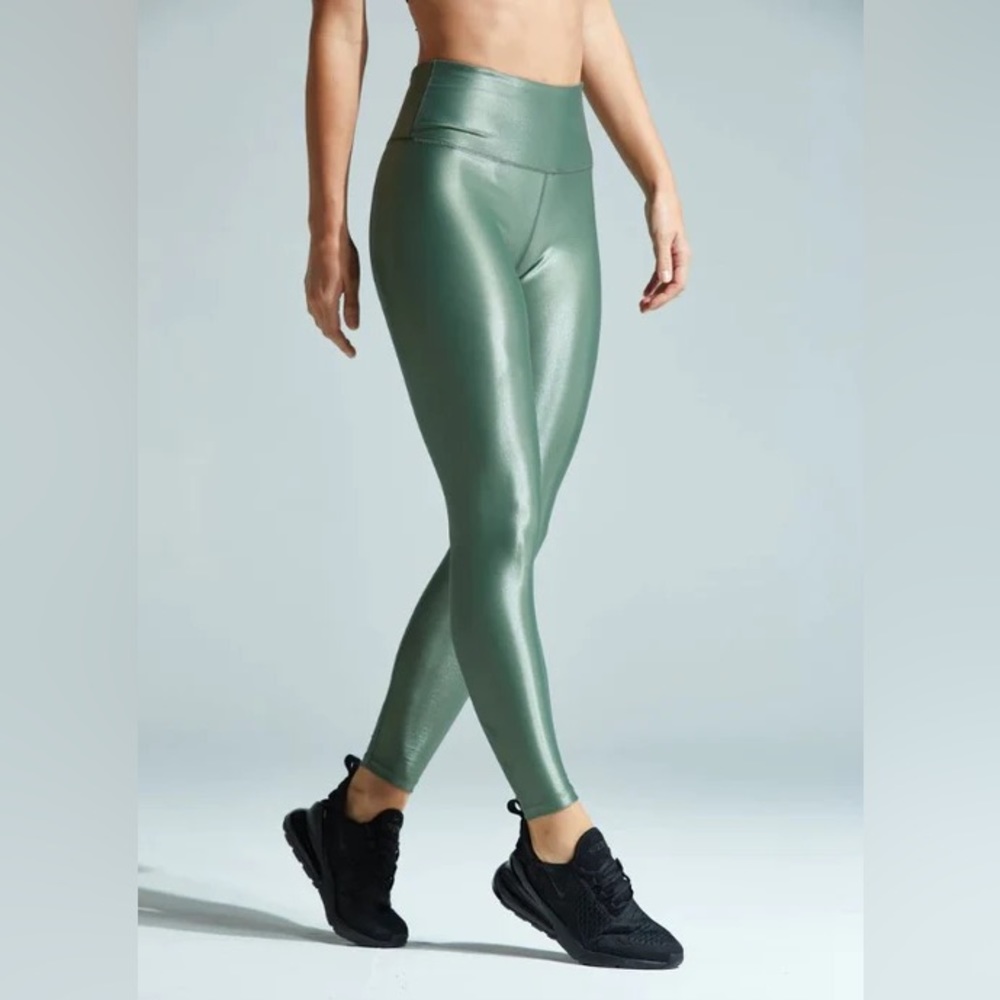 Noli liquid leggings NWT